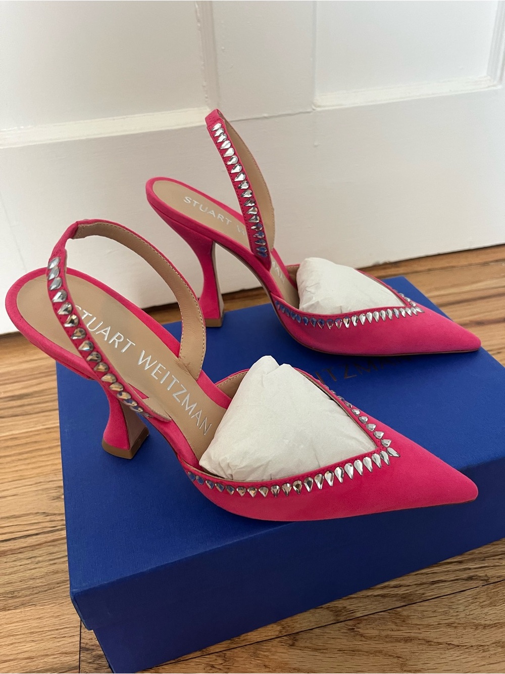 Stuart Weitzman hot pink gemcut Xcurve 100 slingback pumps NWB SZ 7 & 8.5 - Picture 5 of 10